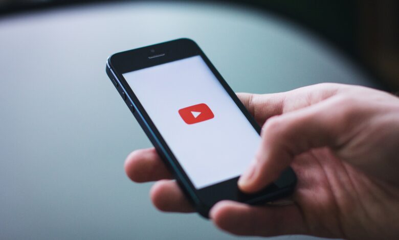 Buy YouTube likes and dislikes for the balancing act